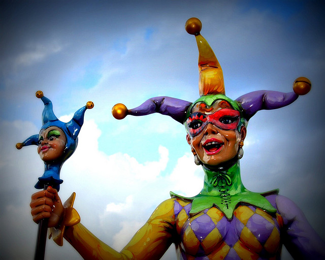 Fou du roi déguisé pour carnaval de Nouevlles Orleans
