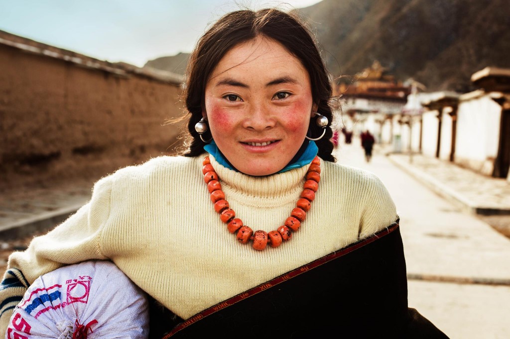 Jeune tibétaine en Chine